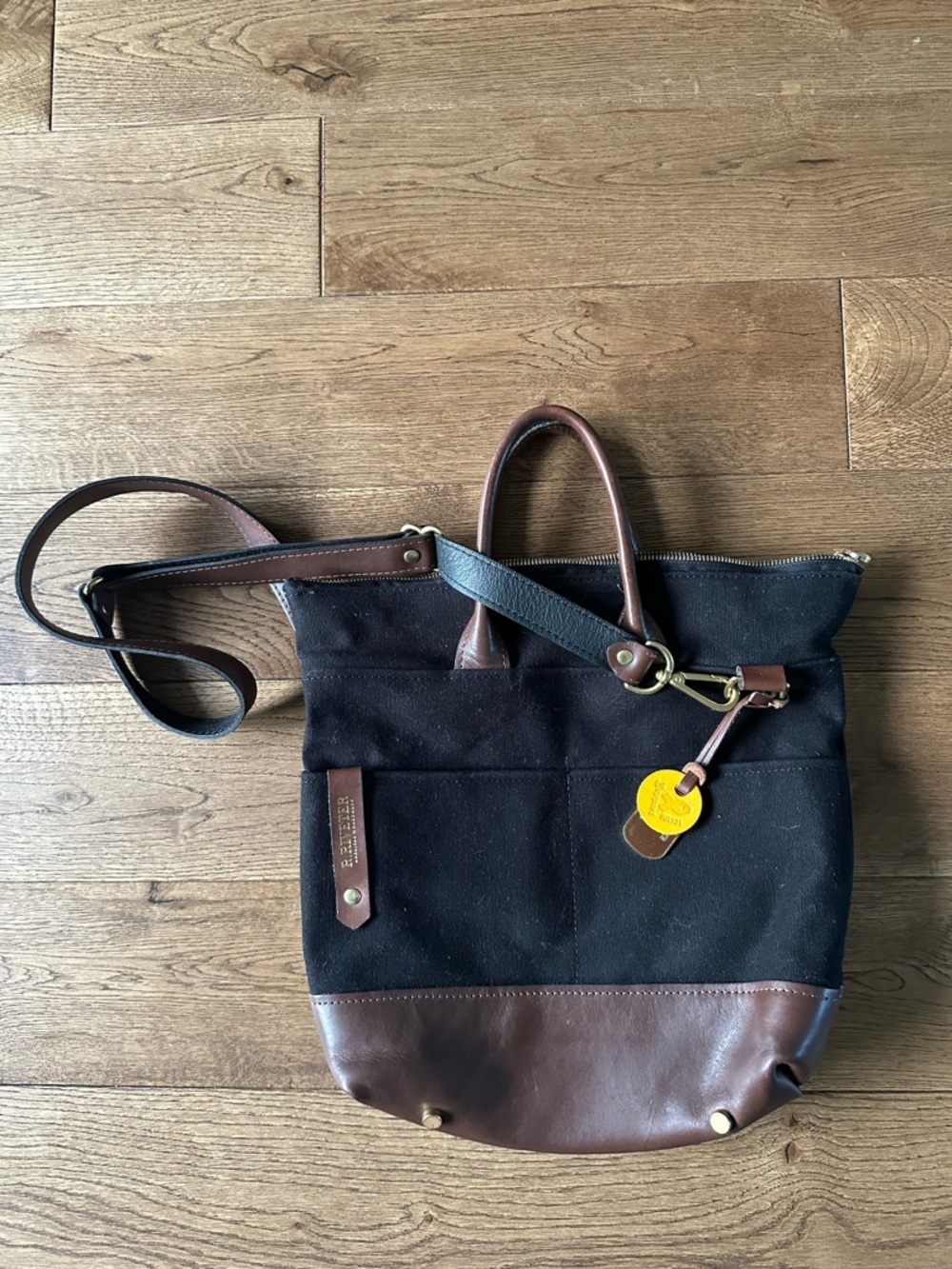R.Riveter  Otto Tote Bag Black/ Brown Leather